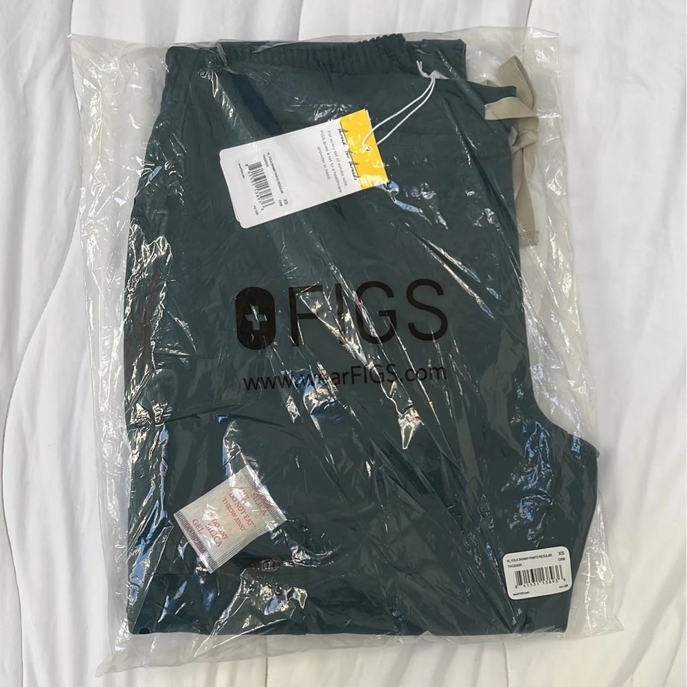 Figs scrub pants